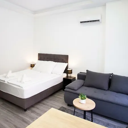 Senzacija 스플리트